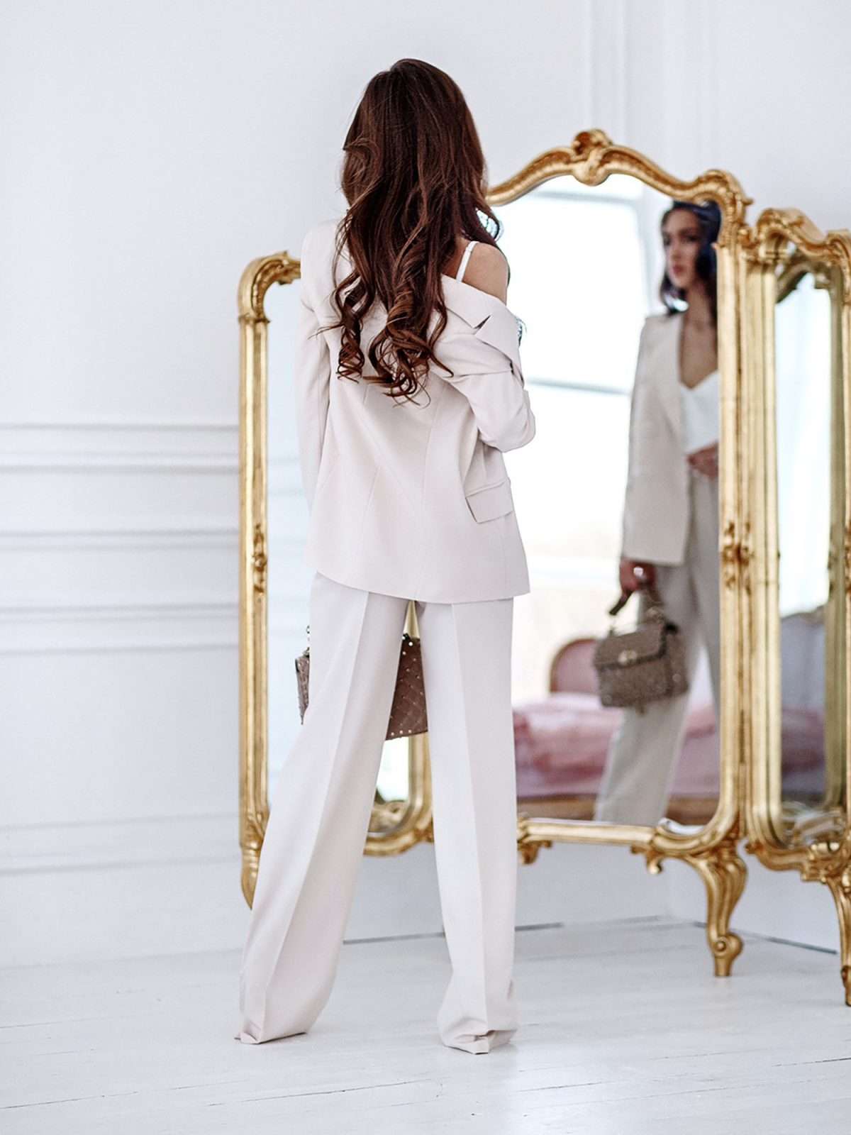 Elegant beige women’s suits UK